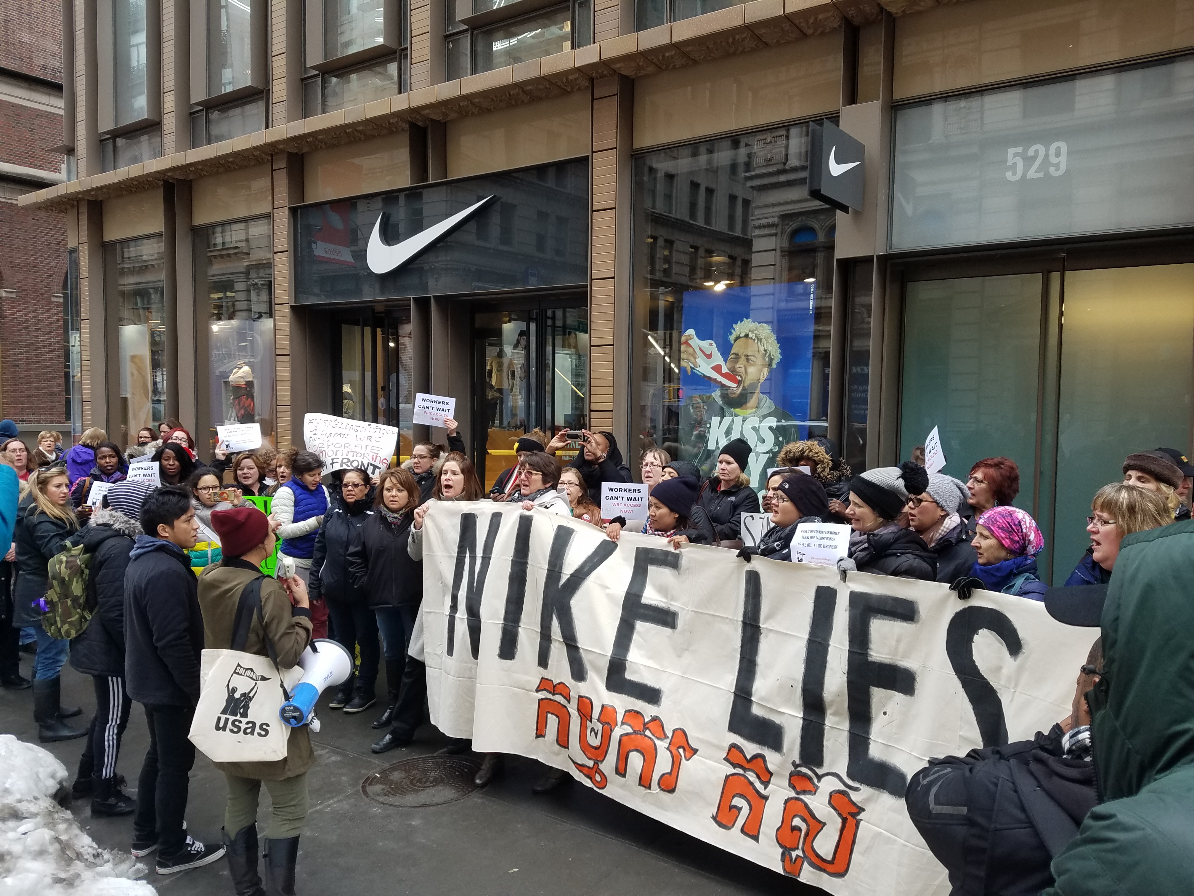 USAS Protest Outside a Nike Store